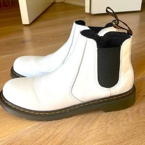 Dr. Martens Chelsea boot, W7 Excellent condition, side zipper, fits like a 7.5